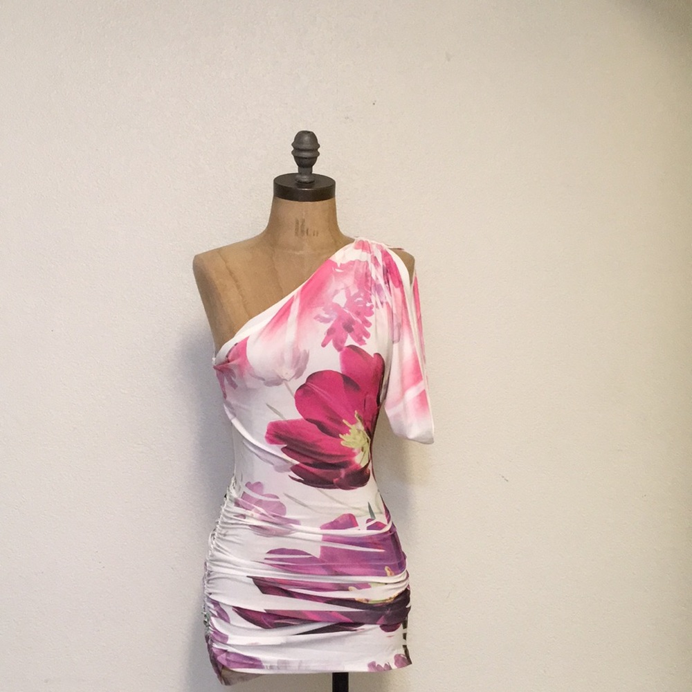 Floral body fitting Mini dress,lengthens as well